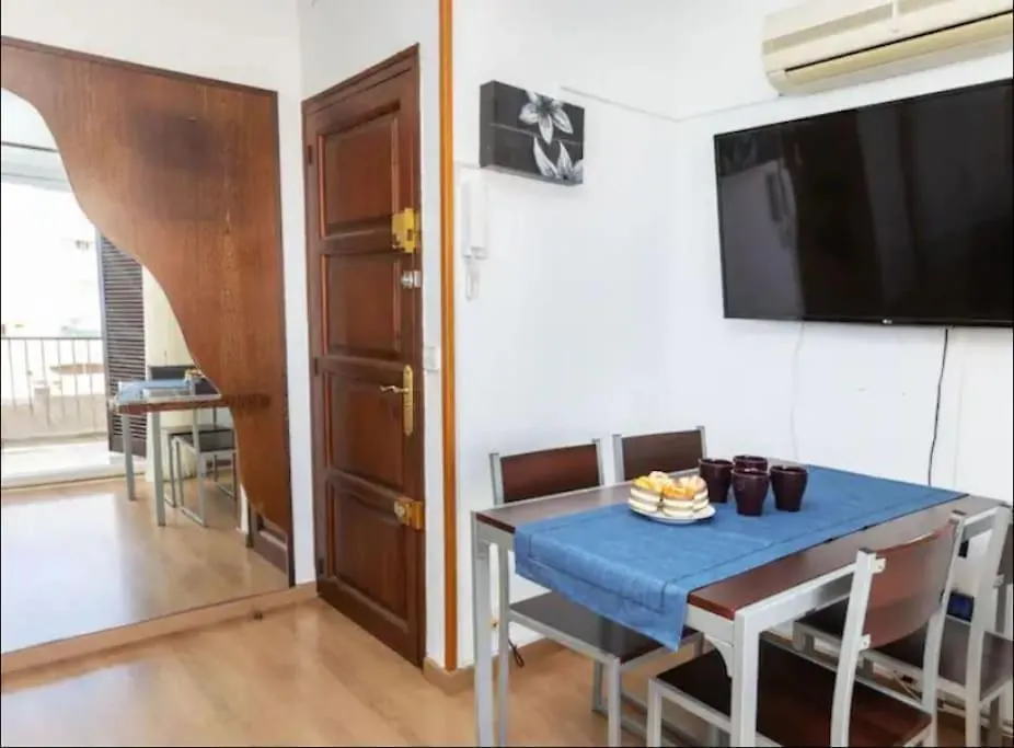 Ferienwohnung Apartamento A 50 M De La Playa L' Escala Apartment